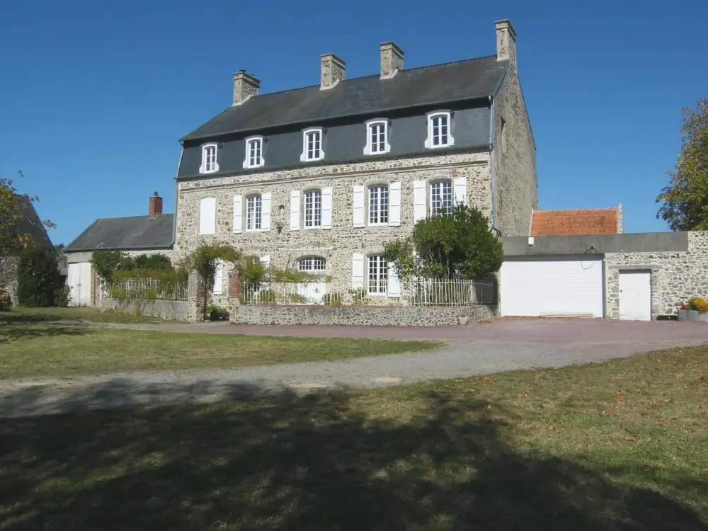 Maison de Franqueville à Geffosses. La Bectière était du même style.